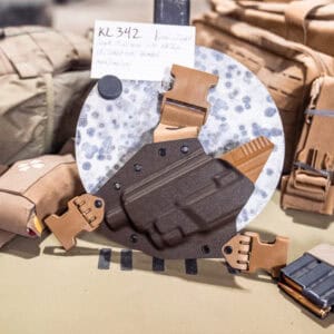 GLOCK 17| TLR-7A/X| MAS Grey/Coyote | Lefthand | Threaded | Light Bearing Kenai | KL342