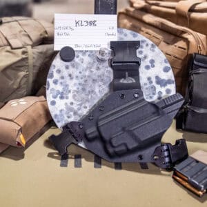 Glock 19| TLR-7A/X| Black/Black | Lefthand | Threaded | Light Bearing Kenai | KL388