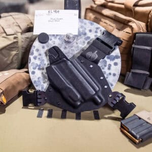 SIG P320C| TLR-7A| Black/BLACK | Righthand | Threaded | Light Bearing Kenai | KL469