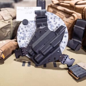 GLOCK 20 GEN 1-4| X300B| Black/BLACK | Lefthand | Threaded | Light Bearing Kenai | KL473