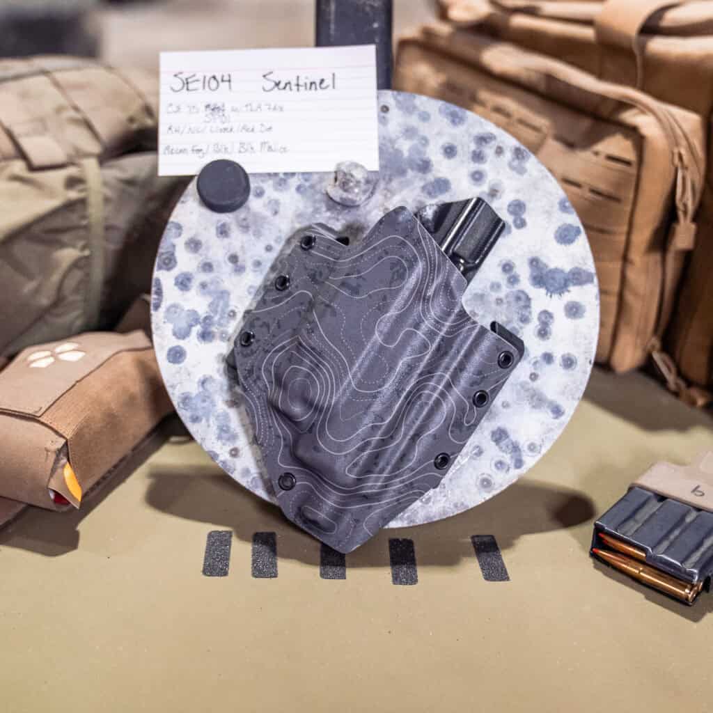 CZ 75 SP01| TLR-7a/x| Recon Fog/Black | Righthand | Threaded | Sentinel | SE104